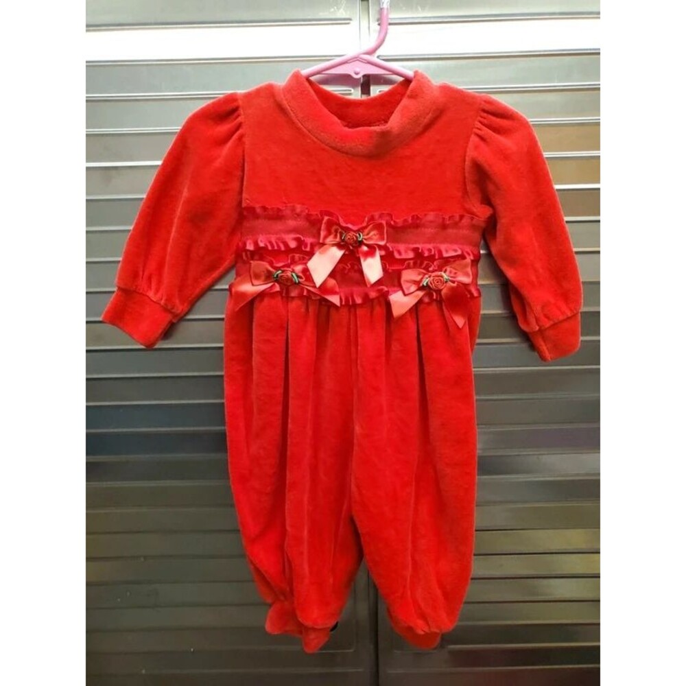 One piece toddler velour outfit